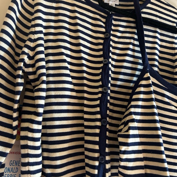 Cardigan Set - Picture 2 of 5